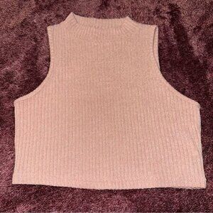 SHEIN Pink Cropped Sleeveless Top